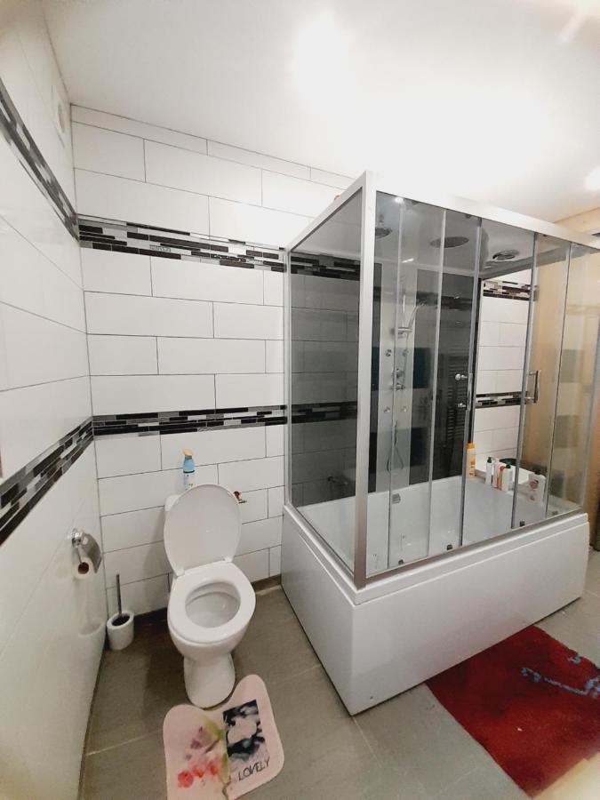 Une Chambre De 20M2 Chez Les Habitants Dieppe Eksteriør bilde